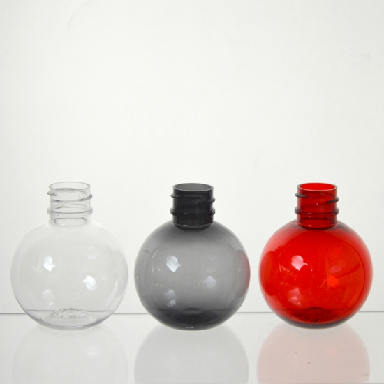 Bottiglia di plastica a forma di palla